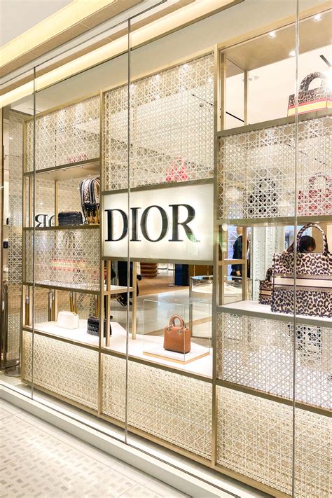 dior paris online shopping|Dior outlet in Paris.